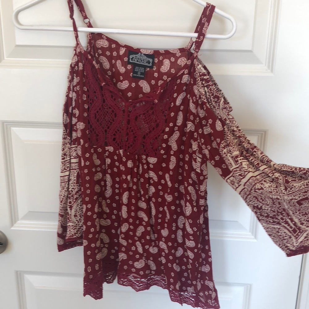 Size Small Burgundy Shirt